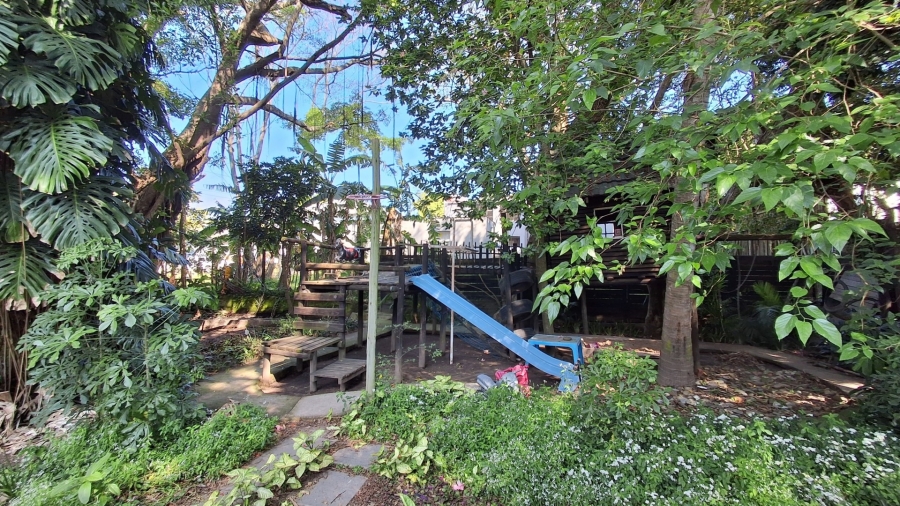 6 Bedroom Property for Sale in Vincent Eastern Cape